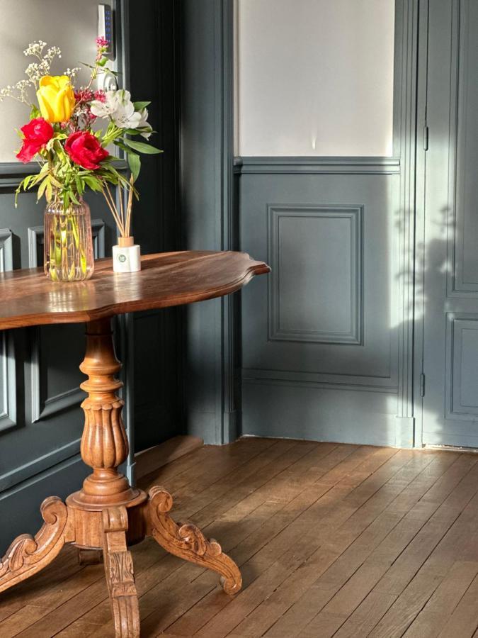 La Grande Maison Lgm Lesches Екстер'єр фото