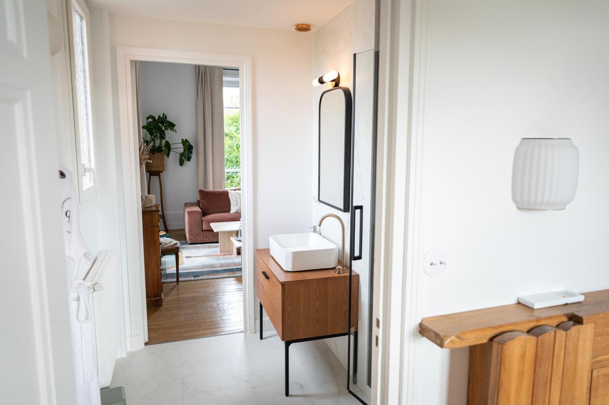 La Grande Maison Lgm Lesches Екстер'єр фото