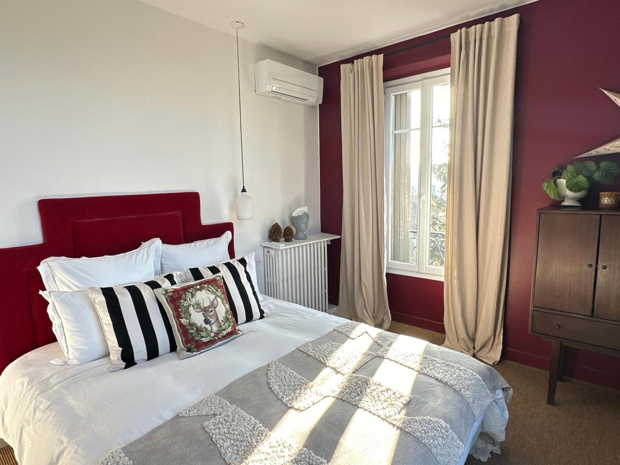 La Grande Maison Lgm Lesches Екстер'єр фото